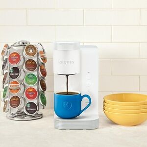 Keurig K-Express Essentials Cloud White Single-Serve K-Cup Pod Coffee Maker NWT